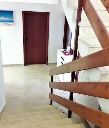 Irena In Apartamento *